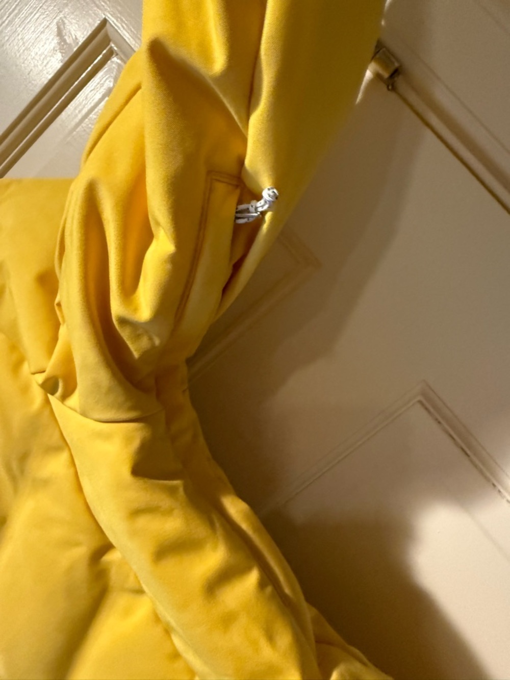 Obermeyer Women's Cosima Down Ski Jacket - Yellow, size 6 - Picture 8 of 11